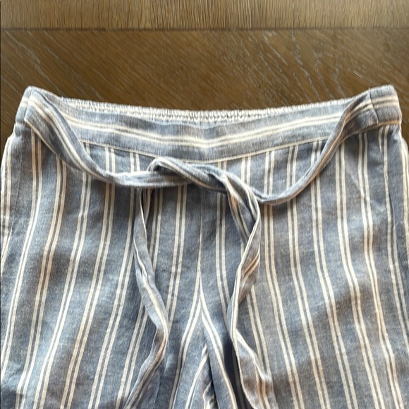 Calvin Klein Striped Blue and White Wide-Leg Pants - Picture 5 of 7